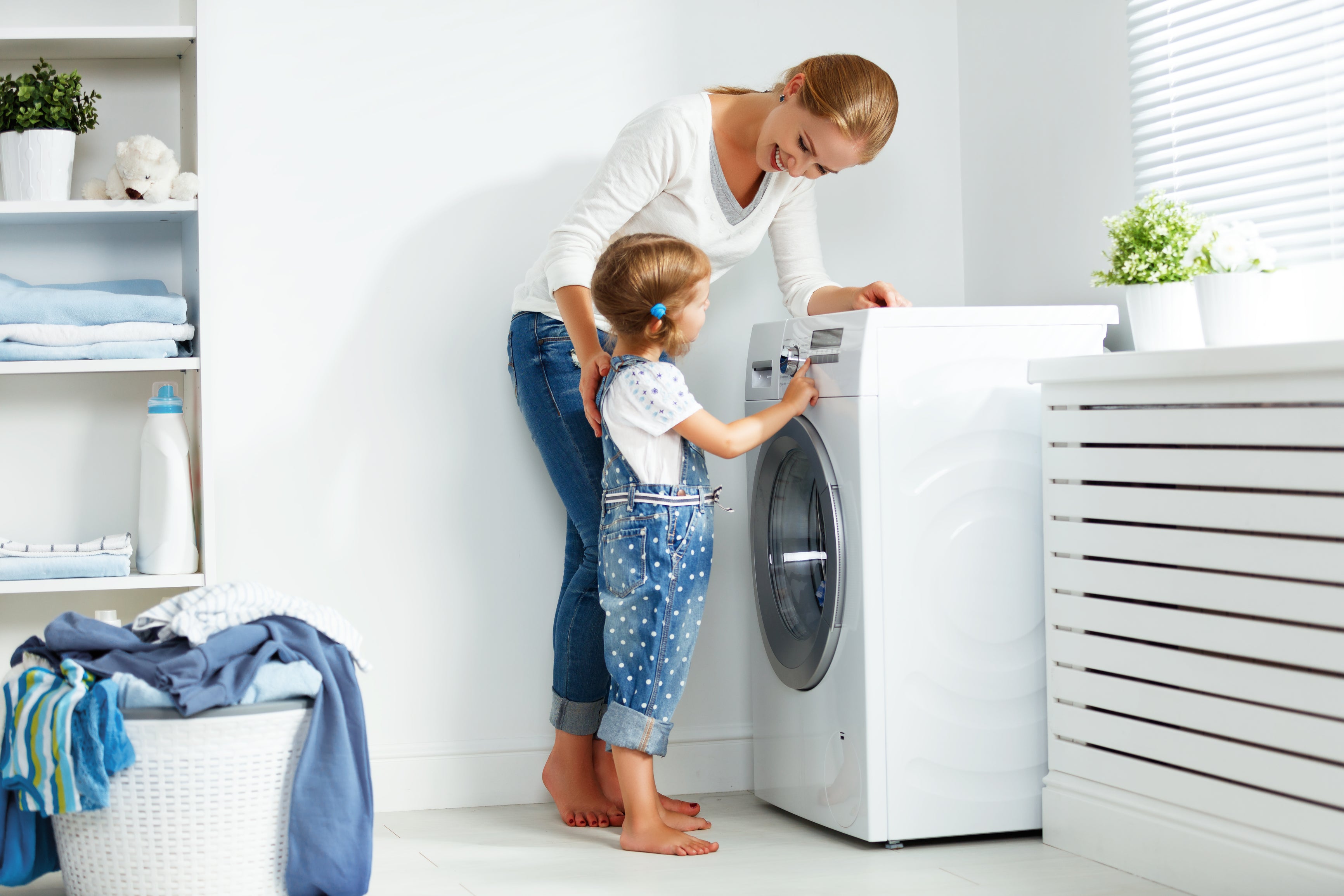 How to Wash a Weighted Blanket and Enjoy It For a Long Time