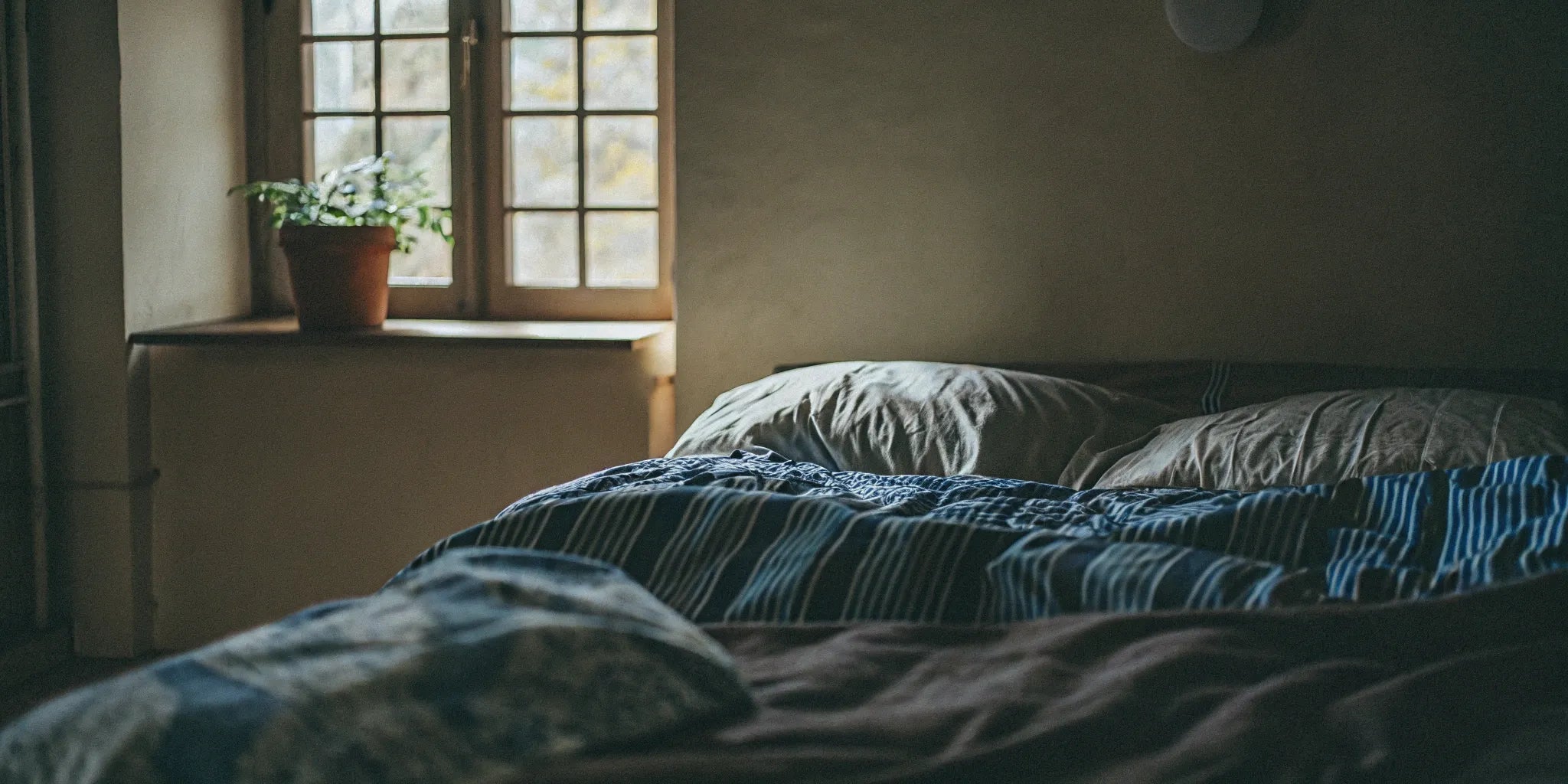 King-size weighted blanket on bed.